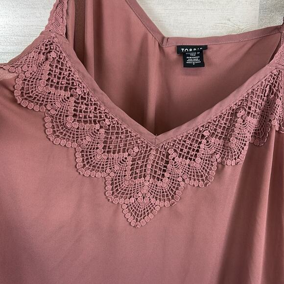 Torrid Lace Trim Adjustable Strap Camisole Tank Top Women’s Size 2/2X - Picture 2 of 5